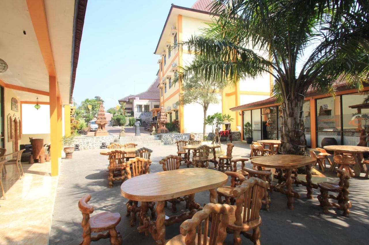 Ciptaningati Hotel Batu  Zewnętrze zdjęcie